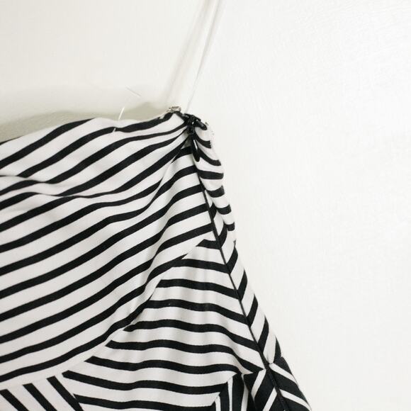 Modcloth Minuet NWT Strapless Black White Striped Mini Dress Large - Picture 4 of 8